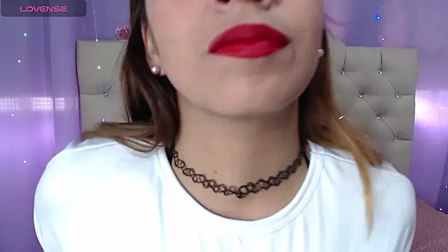 Snapshot of ameliefederline11 chatting on March 18, 2025, 5:42 pm ameliefederline11 online show from March 18, 2025, 5:42 pm