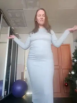 Evelina cute online show from February 18, 2026, 9:27 am