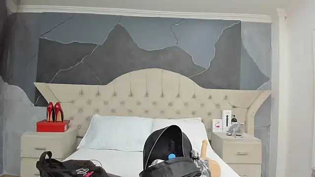 AmberGreyy  online show from February 27, 2025, 12:56 pm