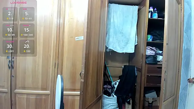 AmberGreyy  online show from September 26, 2025, 6:12 pm