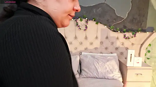 AmberGreyy  online show from March 3, 2026, 4:57 pm