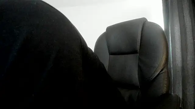 Teilor Creed online show from September 10, 2025, 7:14 pm