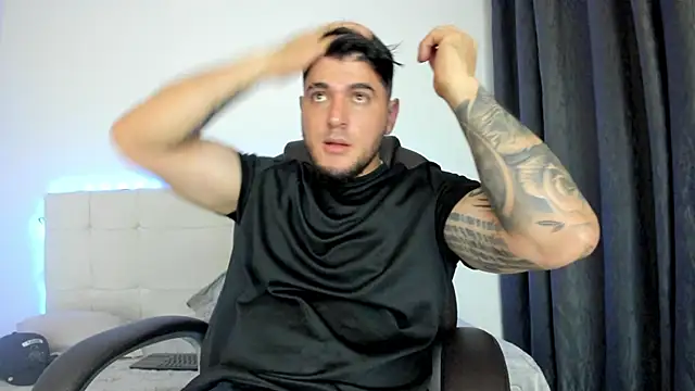 Teilor Creed online show from February 2, 2026, 11:47 pm