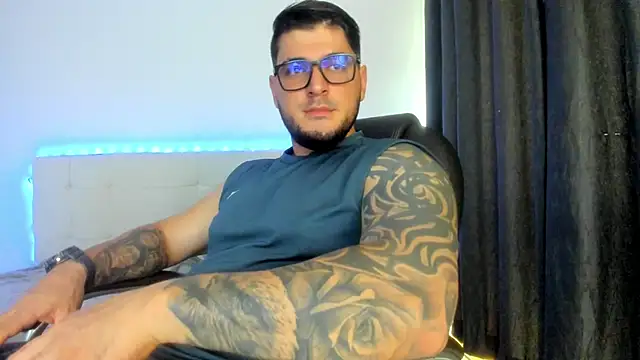 Teilor Creed online show from February 4, 2026, 9:09 pm