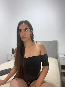 alessandra-a online show from December 15, 2024, 8:36 pm