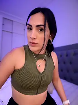 alessandra-a online show from March 28, 2026, 2:33 am