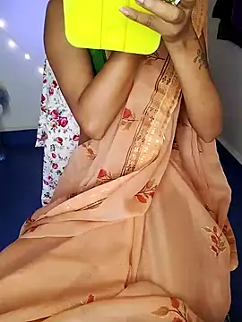 Snapshot of Jenny-Lucifer chatting on February 6, 2025, 5:14 am Jenny-Lucifer online show from February 6, 2025, 5:14 am