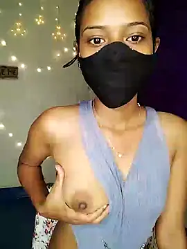 Snapshot of Jenny-Lucifer chatting on February 7, 2025, 6:35 am Jenny-Lucifer online show from February 7, 2025, 6:35 am