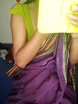 Snapshot of Jenny-Lucifer chatting on February 28, 2025, 3:04 pm Jenny-Lucifer online show from February 28, 2025, 3:04 pm