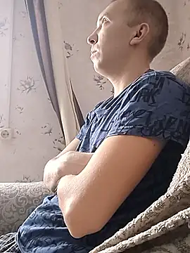 MityaXLoves online show from January 18, 2026, 5:55 am