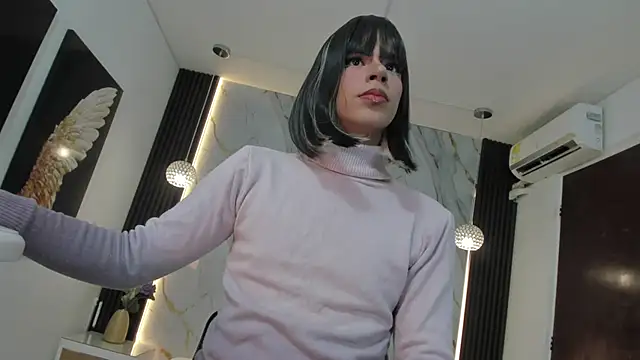 Snapshot of Tiff_Valentine chatting on January 25, 2025, 4:45 am Tiff Valentine online show from January 25, 2025, 4:45 am