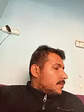 Snapshot of Adana1994 chatting on January 16, 2026, 1:15 pm Adana1994 online show from January 16, 2026, 1:15 pm