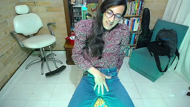 VioletaGomezCo online show from September 24, 2025, 2:59 am