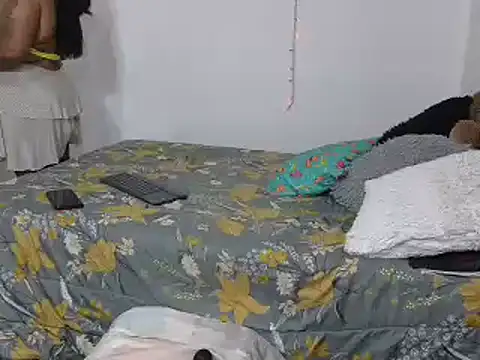 charlotte 077 online show from March 7, 2025, 5:51 am