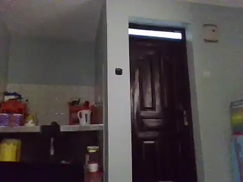 sweet love00 online show from March 4, 2025, 5:53 am