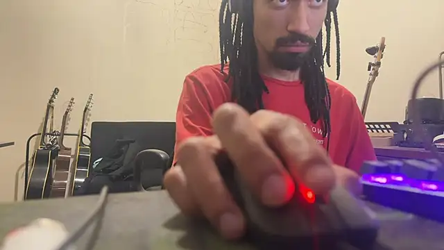 hotcamboy420 online show from October 31, 2025, 6:25 am