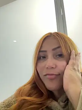 LeahxBarker online show from October 19, 2025, 5:41 am