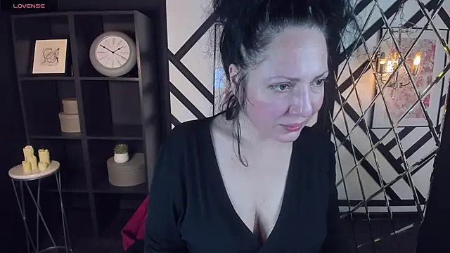 Snapshot of Anita_Muse chatting on December 11, 2024, 8:39 pm Anita Muse online show from December 11, 2024, 8:39 pm