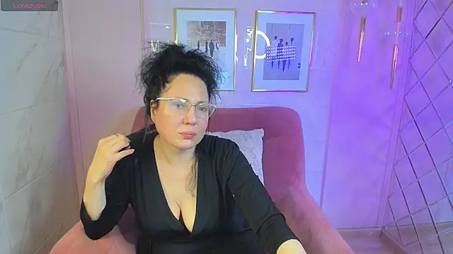 Snapshot of Anita_Muse chatting on December 19, 2024, 11:46 pm Anita Muse online show from December 19, 2024, 11:46 pm