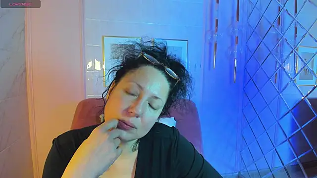 Snapshot of Anita_Muse chatting on December 29, 2024, 2:38 am Anita Muse online show from December 29, 2024, 2:38 am