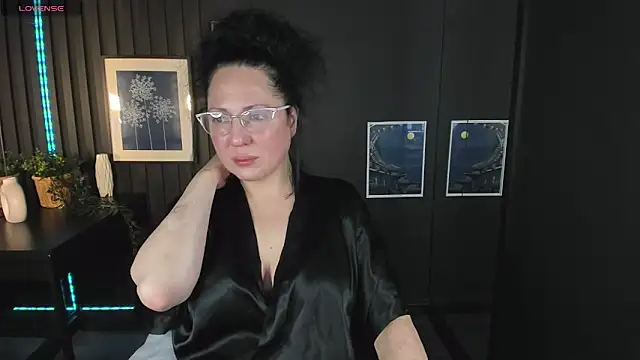 Snapshot of Anita_Muse chatting on January 4, 2025, 1:42 pm Anita Muse online show from January 4, 2025, 1:42 pm