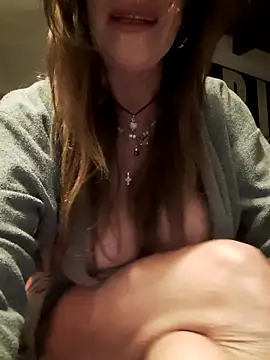 gildamilf online show from November 24, 2025, 4:18 pm