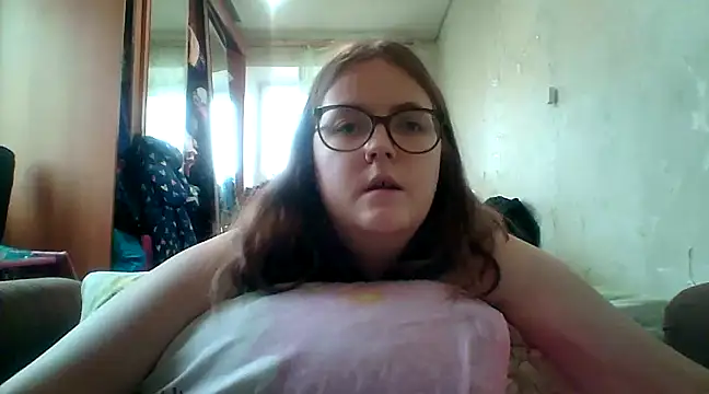 Snapshot of DesireMelissa chatting on January 24, 2025, 10:53 am DesireMelissa online show from January 24, 2025, 10:53 am