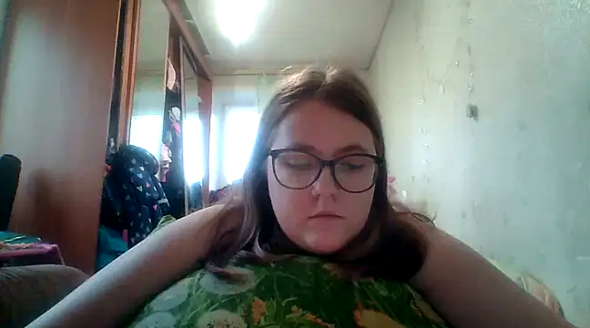 Snapshot of DesireMelissa chatting on January 27, 2025, 9:44 am DesireMelissa online show from January 27, 2025, 9:44 am