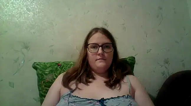 Snapshot of DesireMelissa chatting on February 26, 2025, 4:14 pm DesireMelissa online show from February 26, 2025, 4:14 pm