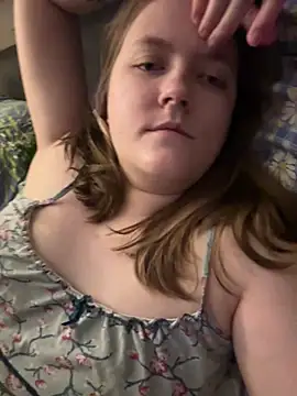 Snapshot of DesireMelissa chatting on March 1, 2025, 8:10 pm DesireMelissa online show from March 1, 2025, 8:10 pm