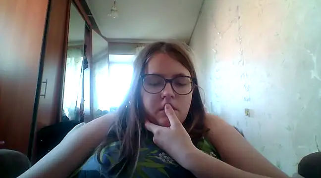 Snapshot of DesireMelissa chatting on March 16, 2025, 5:47 am DesireMelissa online show from March 16, 2025, 5:47 am