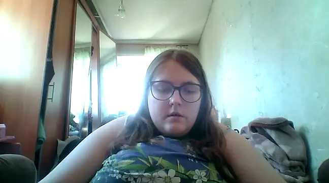 Snapshot of DesireMelissa chatting on March 18, 2025, 10:03 am DesireMelissa online show from March 18, 2025, 10:03 am