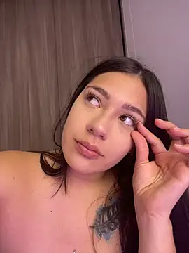 Latina vanessa online show from February 23, 2025, 2:40 am