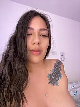 Latina vanessa online show from March 7, 2025, 10:54 pm