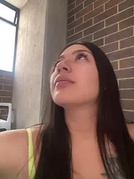 Snapshot of Latina_vanessa chatting on April 20, 2026, 6:20 pm Latina vanessa online show from April 20, 2026, 6:20 pm
