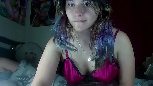 Snapshot of Elith_20 chatting on January 20, 2025, 5:37 am Elith 20 online show from January 20, 2025, 5:37 am