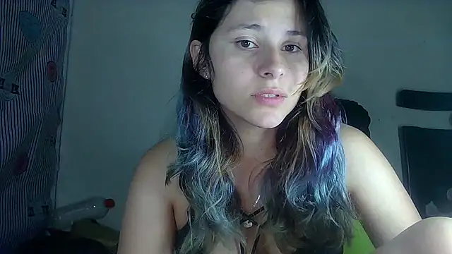 Snapshot of Elith_20 chatting on January 22, 2025, 6:31 am Elith 20 online show from January 22, 2025, 6:31 am
