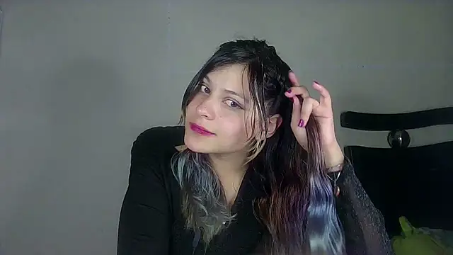 Snapshot of Elith_20 chatting on January 28, 2025, 7:22 am Elith 20 online show from January 28, 2025, 7:22 am