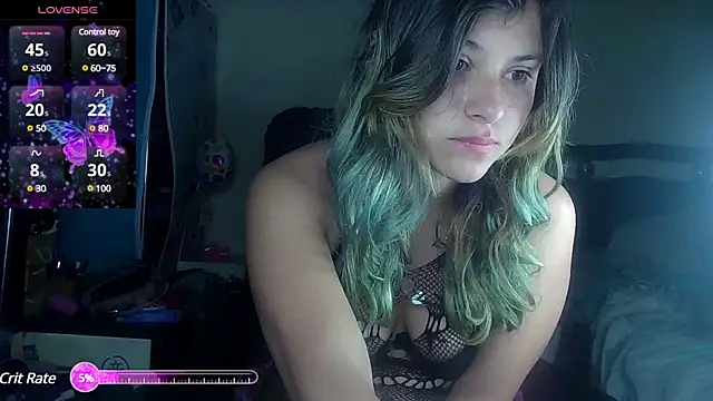 Snapshot of Elith_20 chatting on February 19, 2025, 5:05 am Elith 20 online show from February 19, 2025, 5:05 am