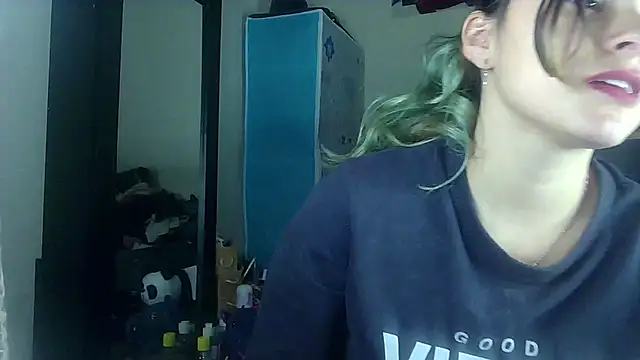 Snapshot of Elith_20 chatting on March 7, 2025, 7:19 am Elith 20 online show from March 7, 2025, 7:19 am