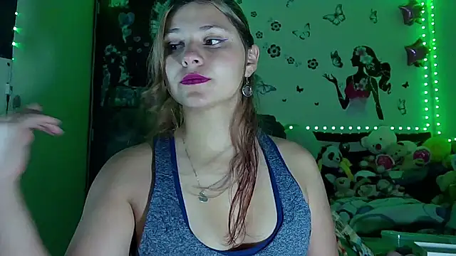 Snapshot of Elith_20 chatting on September 13, 2025, 4:23 am Elith 20 online show from September 13, 2025, 4:23 am