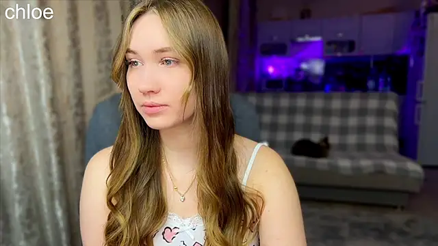 ChloeMillerMeow online show from October 15, 2025, 7:03 pm