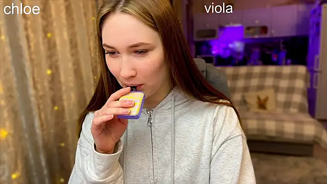 ChloeMillerMeow online show from October 27, 2025, 6:34 pm