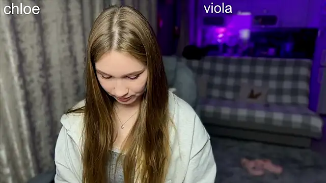 ChloeMillerMeow online show from November 10, 2025, 3:11 pm