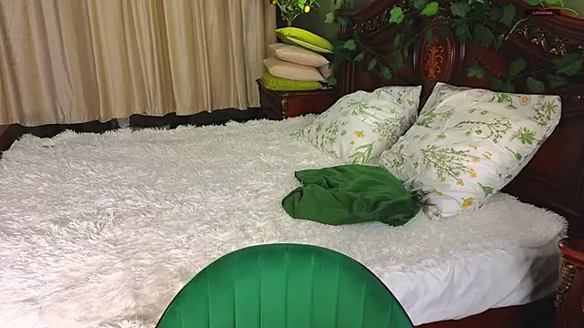 SquirtBabee online show from February 25, 2026, 3:32 pm