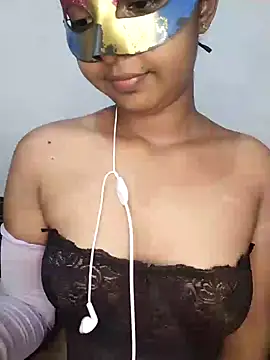 Snapshot of ASHUGIRL_JAY chatting on December 3, 2024, 12:16 pm ASHUGIRL JAY online show from December 3, 2024, 12:16 pm
