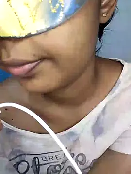 Snapshot of ASHUGIRL_JAY chatting on January 8, 2025, 5:37 pm ASHUGIRL JAY online show from January 8, 2025, 5:37 pm