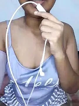 Snapshot of ASHUGIRL_JAY chatting on January 13, 2025, 5:44 pm ASHUGIRL JAY online show from January 13, 2025, 5:44 pm