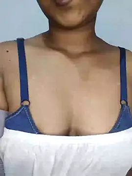 Snapshot of ASHUGIRL_JAY chatting on February 8, 2025, 12:28 pm ASHUGIRL JAY online show from February 8, 2025, 12:28 pm