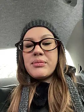 RinaCat online show from November 21, 2025, 5:28 am